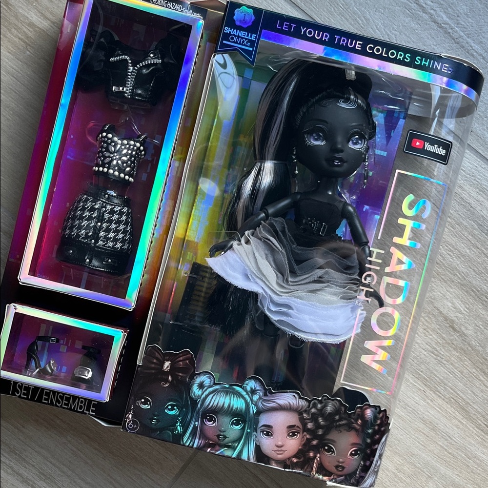 Shadow High Shanelle Onyx Doll series 1
